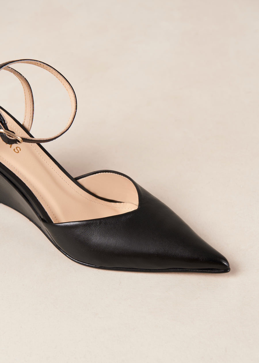 Polly Black Leather Pumps