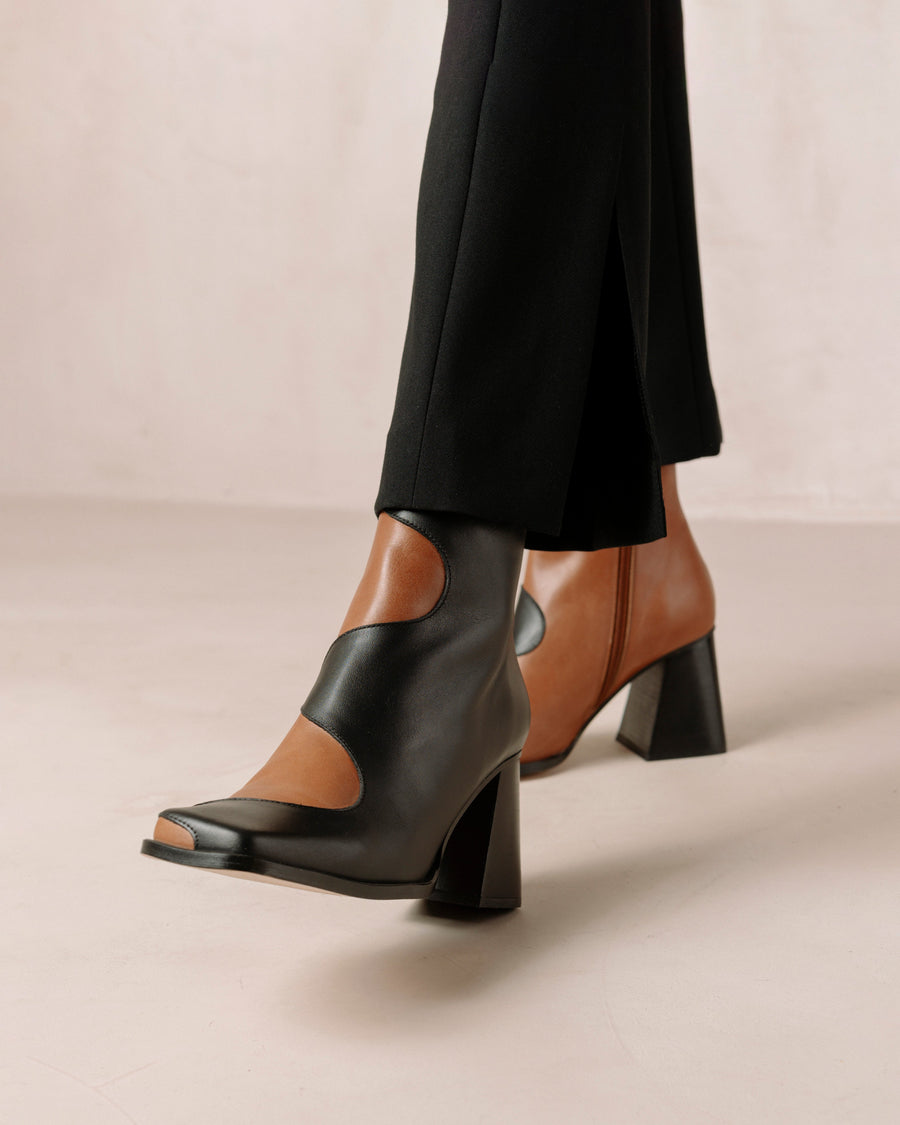 Blair Black Camel Ankle Boots ALOHAS