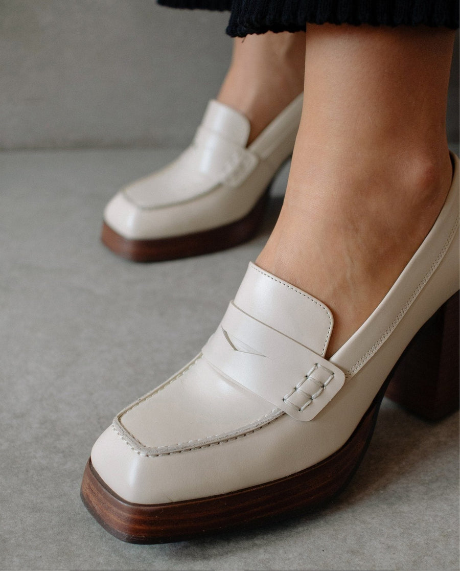 Busy Cream Leather Loafers Loafers ALOHAS