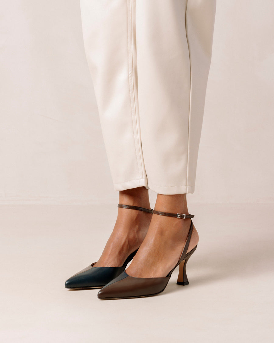 Cinderella Coffee Brown Lazuli Blue Pumps ALOHAS
