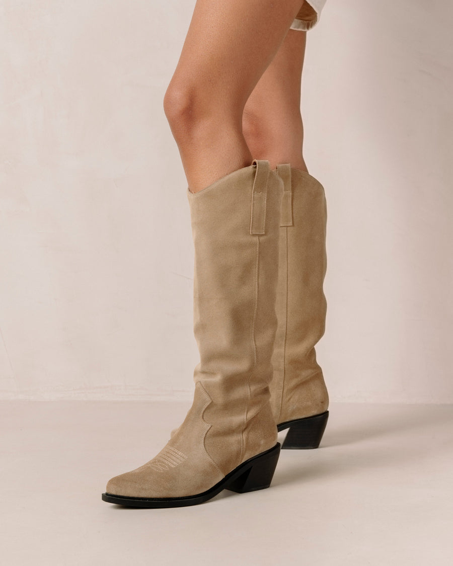 Mount Suede Desert Taupe Boots ALOHAS