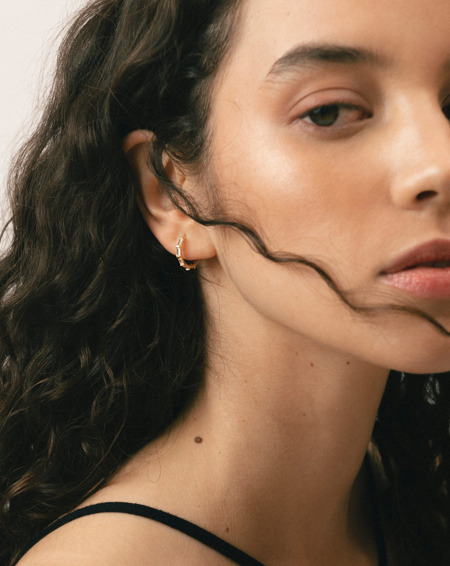 Orlop White Earrings ALOHAS