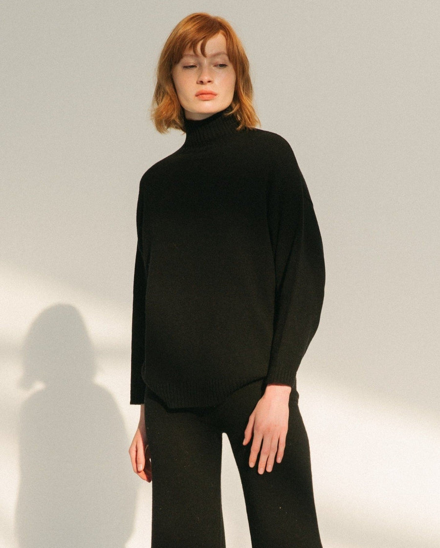 Passenger Top Black Sweaters ALOHAS