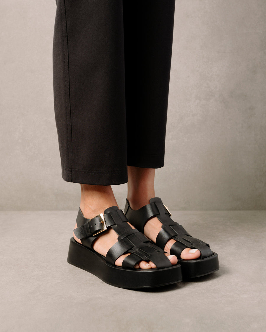 Scenic Black Vegan Leather Sandals Sandals Svegan