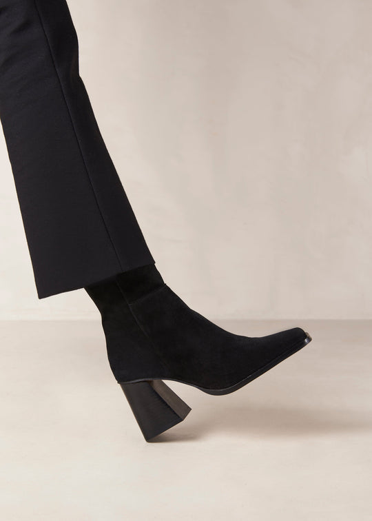 South Suede Black Leather Ankle Boots