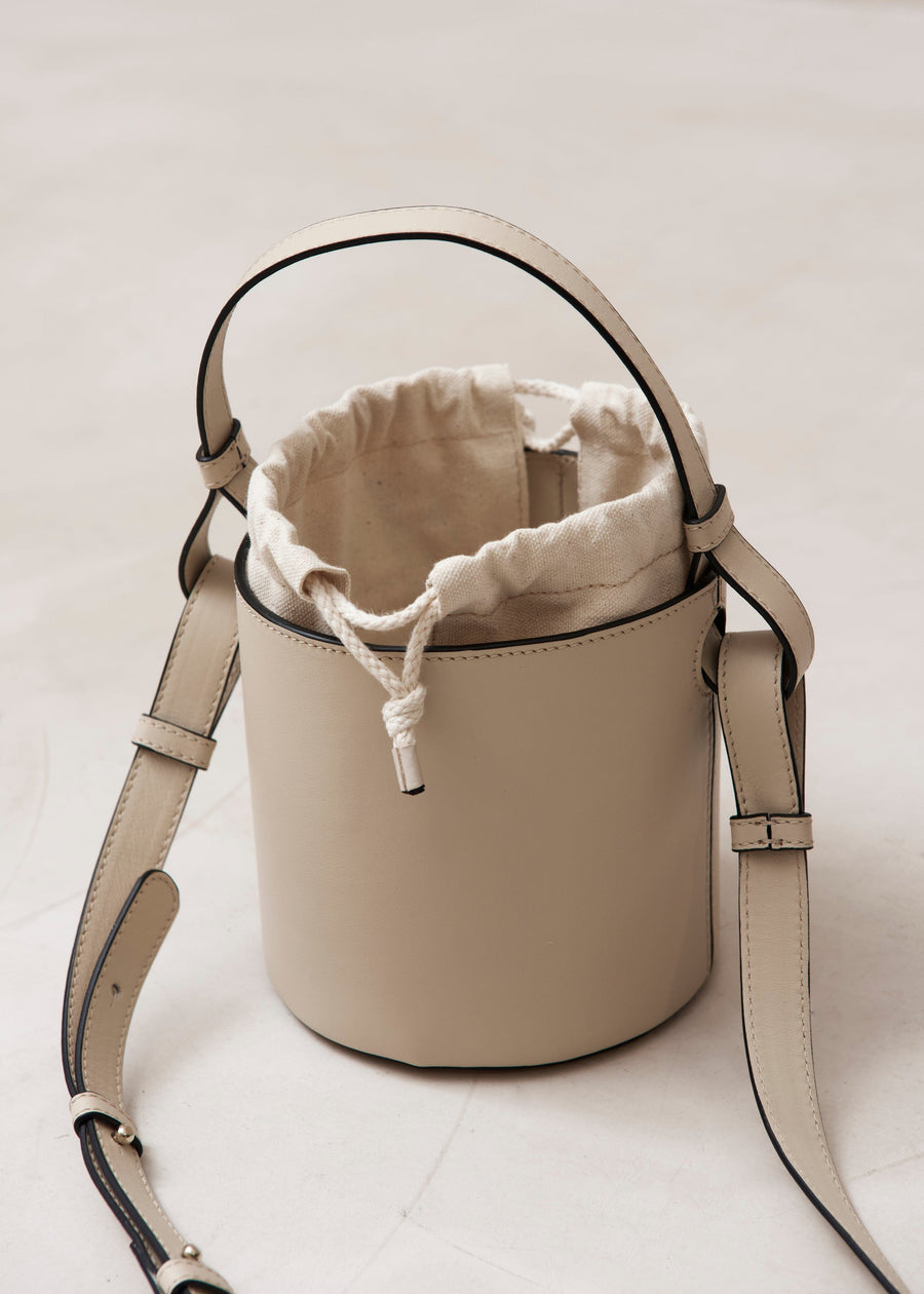 The U Cream Leather Crossbody Bag Crossbody bags ALOHAS