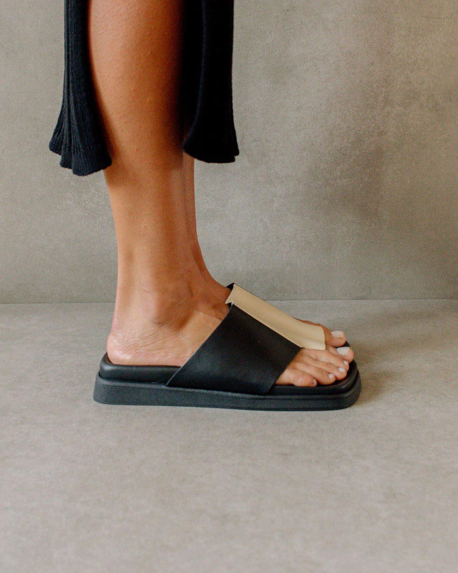 Toe Ring Flop Bicolor Black Cream Leather Sandals Sandals ALOHAS