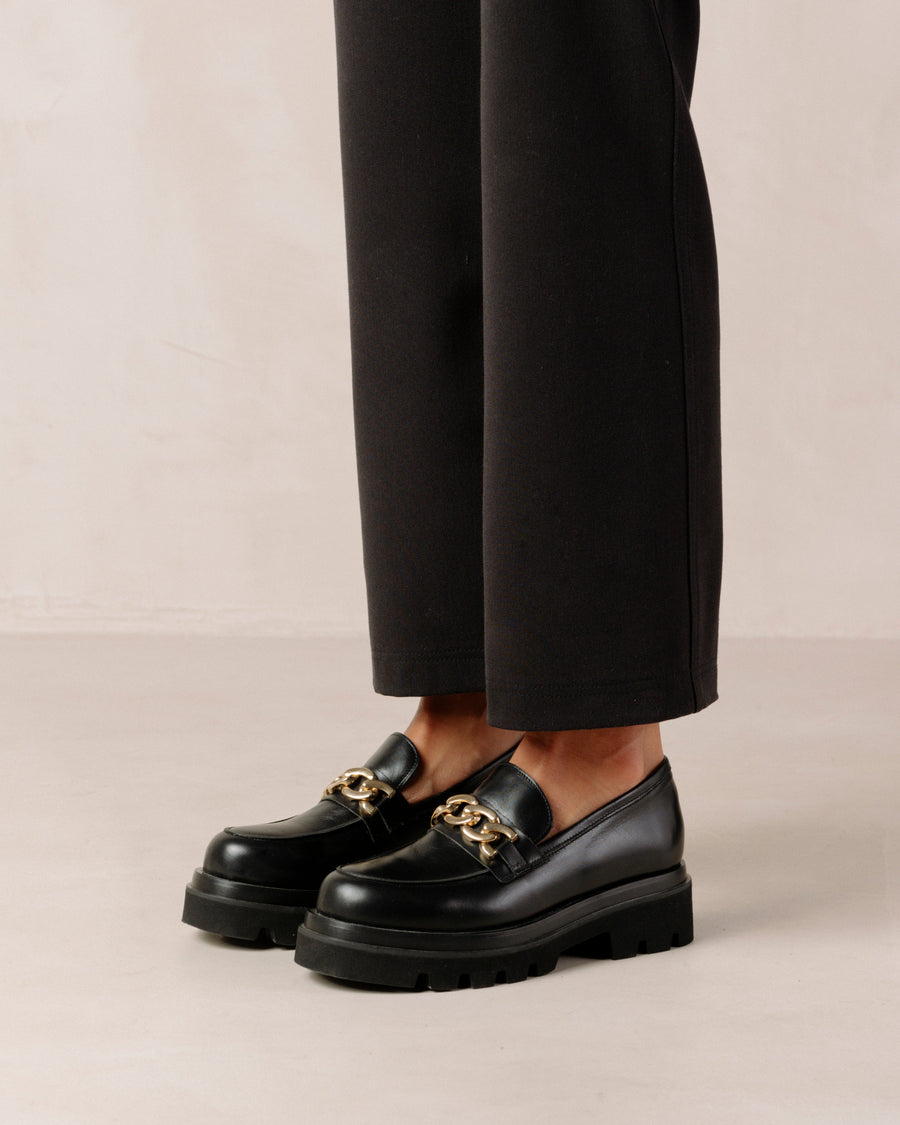 Track Total Black Loafers ALOHAS