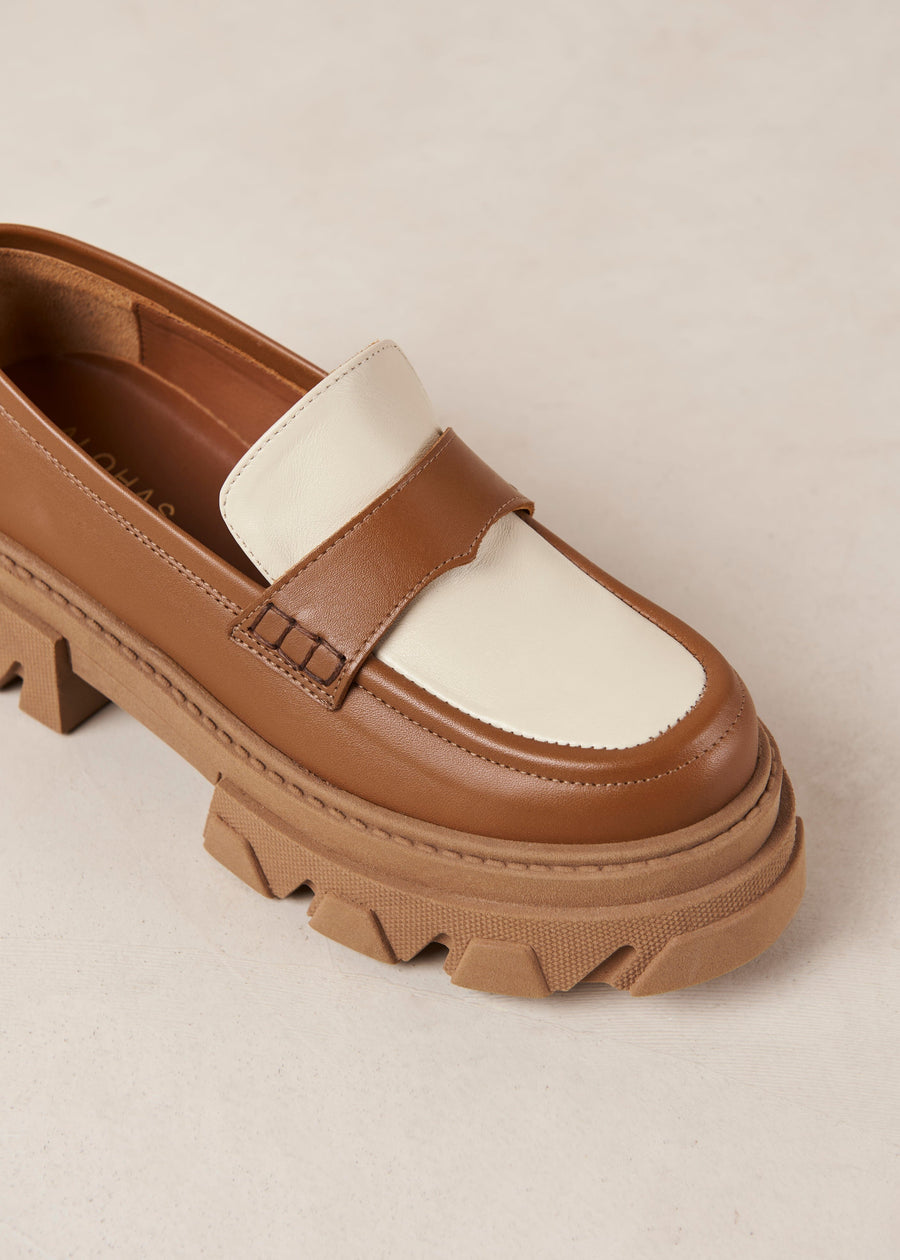 Trailblazer Bicolor Tan Cream Leather Loafers Loafers ALOHAS