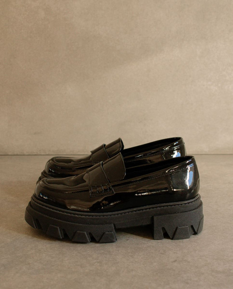 Trailblazer Onix Black Loafers ALOHAS