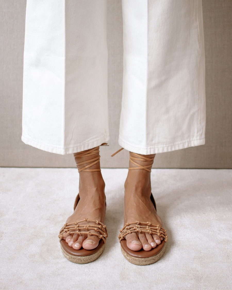 Wanderer Camel Espadrilles ALOHAS