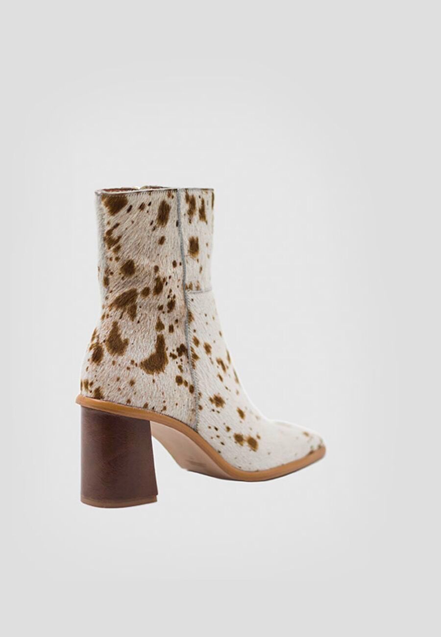 West Cow Boots ALOHAS