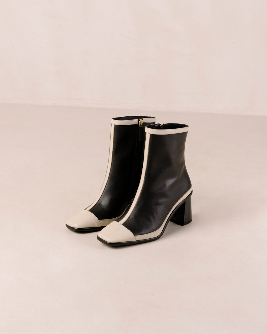 West Retro Black Cream Leather Boots Ankle Boots ALOHAS