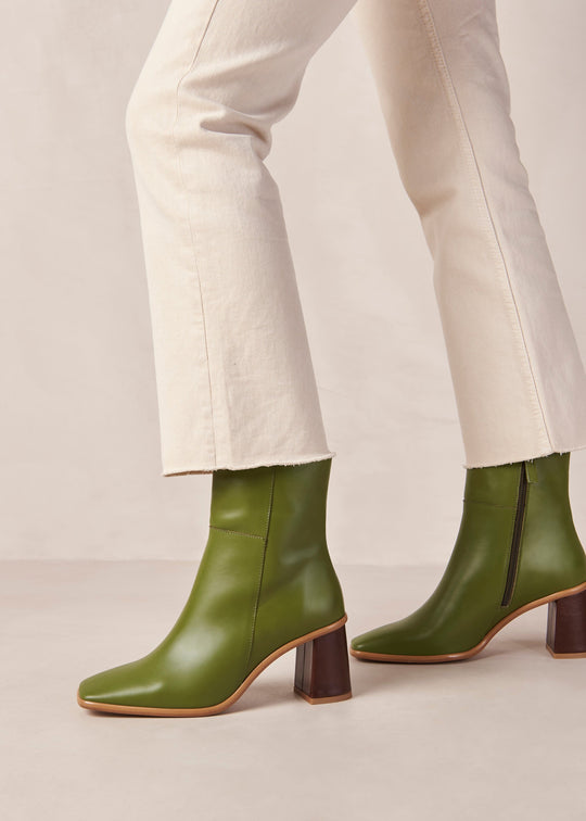 West Vintage Evergreen Leather Ankle Boots
