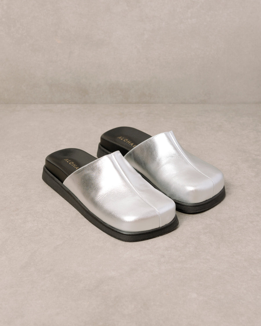 Whiz Shimmer Silver Mules ALOHAS